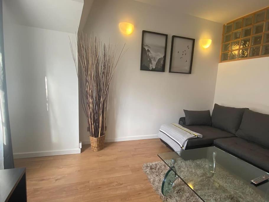Stunning One B/R Apartment - City Centre Λιντς Εξωτερικό φωτογραφία